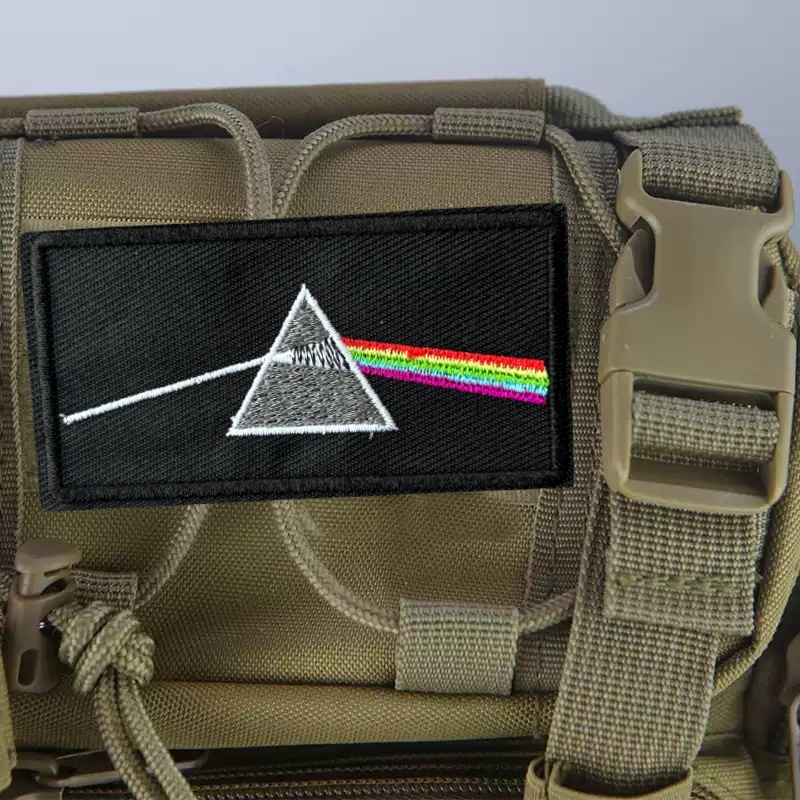 光の屈折刺繍パッチ戦術と軍事士気バッジフックとループパッチバ - Urban Backpack Tactical のレビューと価格